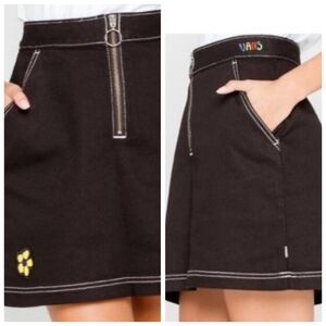 Vans Brighton High Waist Black Zip Up Mini Skirt Retro Flower Colorful 90s
